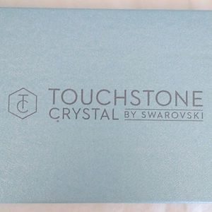 Touchstone Swarovski crystal necklace: Verona